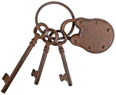 Esschert Design Schlüsselbund mit Schloss und drei Schlüsseln aus rötlichem Gusseisen, ca. 7,5 cm x 6,5 cm x 20 cm 